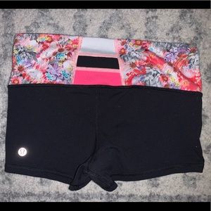 Lululemon 🍋 shorts
